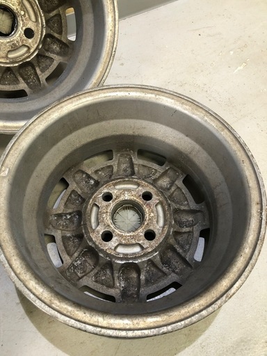 北海道旭川市直接引渡し限定品　TOYOTA トヨタ アルミホイール 13インチ 4H 5.5J ＋39 PCD100 純正 旧車 当時物 現状品 車 カリーナ カルディナ など 昭和 JDM