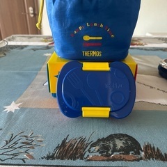 弁当箱サーモス