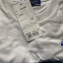 asics新品白Tシャツ