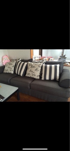 基地で買ったソファ