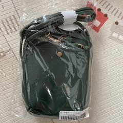 ラミプリュス　両面外ポケット仕様のカードケース付き スマホポシェット