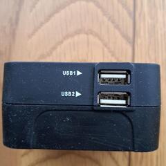 トラベル用 電源プラグ変換アダプターの画像