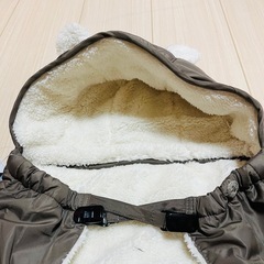【新品】あったかケープ 抱っこ紐 ベビーカー 寒さ対策 ベビー 撥水 くま柄の画像