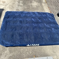 キャンプ用エアベット
