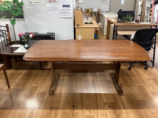 ダイニングテーブル【町田市再生家具】250018