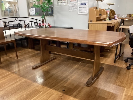 ダイニングテーブル【町田市再生家具】250018