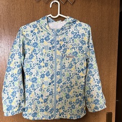 決まりました　お値下げ　今週決まらなければ破棄します　キッズ　春アウター　140センチの画像