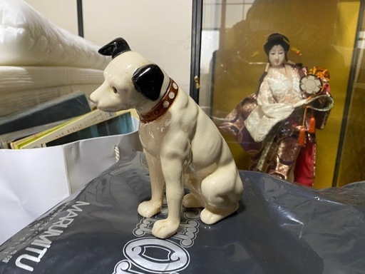 ビクターの置物