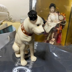 ビクターの置物