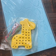 新品未使用★知育　紐通し、パタパタぺんぎんレースセット