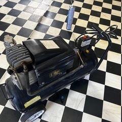 エアーコンプレッサー　2.5HP おまけでコンプレッサーオイル中古付き の画像