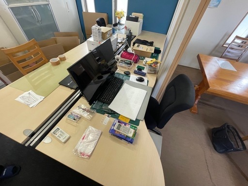 オフィスデスク