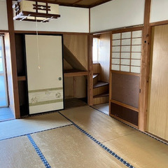 秋田県横手市八幡石町戸建　カースペース2台あり！！