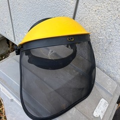 芝刈り防護マスク