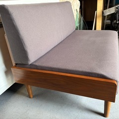 大塚家具 おしゃれコンパクト 2Pソファ、二人かけ木製フレーム