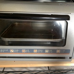 電化製品一式(レンジ、炊飯器、トースター、ケトル)の画像