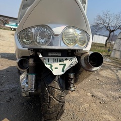 フォルツァ250 mf06 エアサスの画像