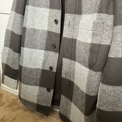 【ユニクロ】美品 チェックジャケット アウター 服の画像