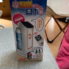 配膳ロボ