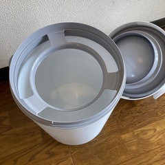 【取引終了】Pigeon　おむつ処理ポットの画像