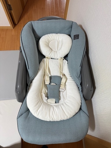 コンビ スウィングベッド＆チェア ネムリラ