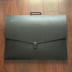 アルタートケース　B3