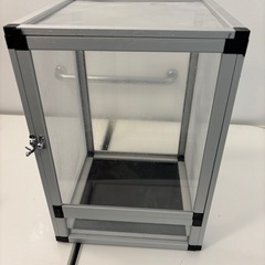 爬虫類メッシュケージ
