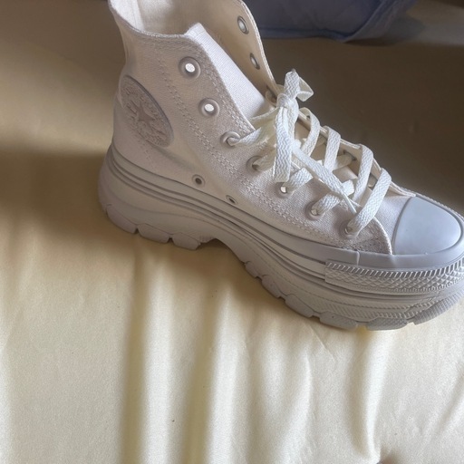人気モデル新品未使用 converse オールスター (R) トレックウエーブ