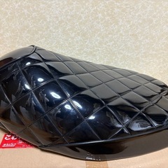 ライブディオZX AF34.AF35 エナメルキルティングシートの画像