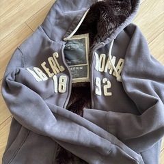 Abercrombie & Fitch・アバクロンビー＆フィッチ...