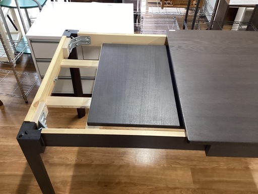 ダイニングテーブル（伸長式)IKEA【町田市再生家具】250024