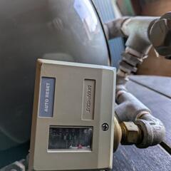 アキュームレータPTD3-2AS＆圧力スイッチの画像