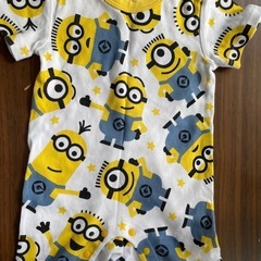 【試着のみ】ミニオン　ロンパース　size80
