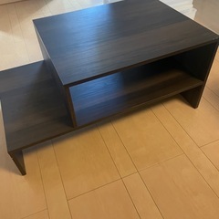 IKEAのリビングテーブル