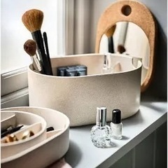 IKEA SAXBORGA サクスボルガ 収納ボックス ミラーのふた付きの画像