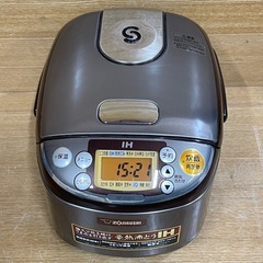 k25【炊飯器】象印　3合炊きNP-GG05の画像