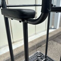 中古品　ぶら下がり健康器　懸垂腕立て伏せマシーンの画像