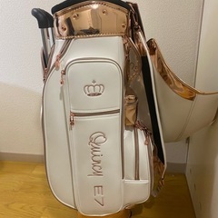 ゴルフキャディバッグ。
