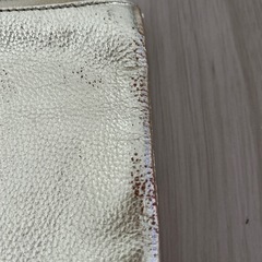 ゴールドポーチの画像