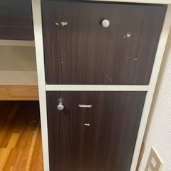 勉強机の画像