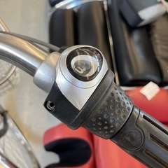 K2504-034 配送不可 BRIDGESTONE ギア付き自転車 STEPCRUZ ブラック 動作確認済み タイヤの空気がありません。パンクの確認や空気入れのサービス等は行なっておりません　キズ汚れサビ有りの画像