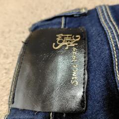 美品！SOMETHING 160サイズ デニムの画像