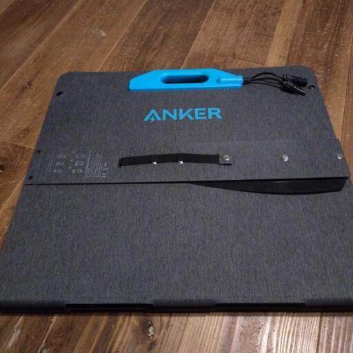 美品　Anker　ソーラーパネル　200W