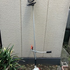 草刈り機