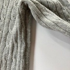 ［UNIQLO］ケーブルニット①グレーLの画像