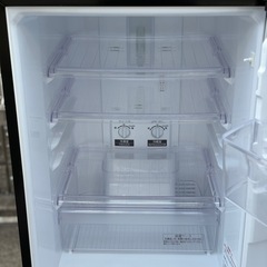 配送🉑【2017年製】三菱ノンフロン冷凍冷蔵庫  MR-P15A-Bの画像