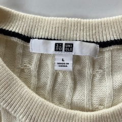 ［UNIQLO］ケーブルニット②アイボリーLの画像