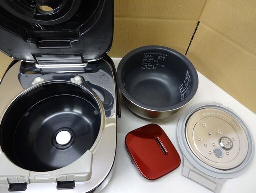 エイブイ：Panasonic IHジャー炊飯器 SR-JX058 3合炊き 2020年製
