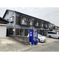 河和線上ゲ徒歩7分のファミリータイプ物件で宅配ボックスも完…