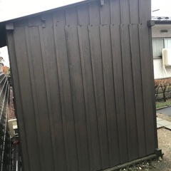 決まりました　駆逐してきている小屋を補修していただける人いませんか？の画像